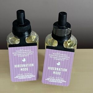 Two White Barn Bath & Body Works Hibernation Mode Wallflowers Refills